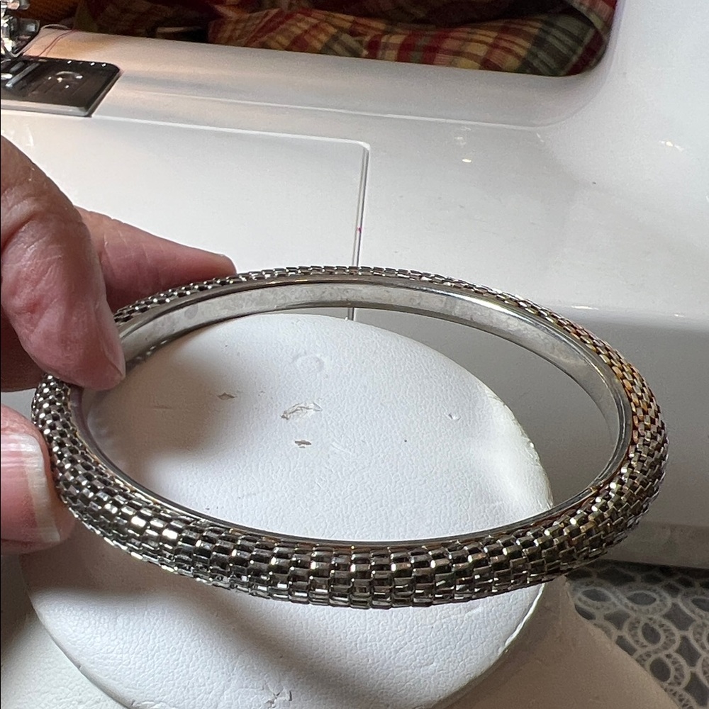 Elegant Silver Bangle Bracelet